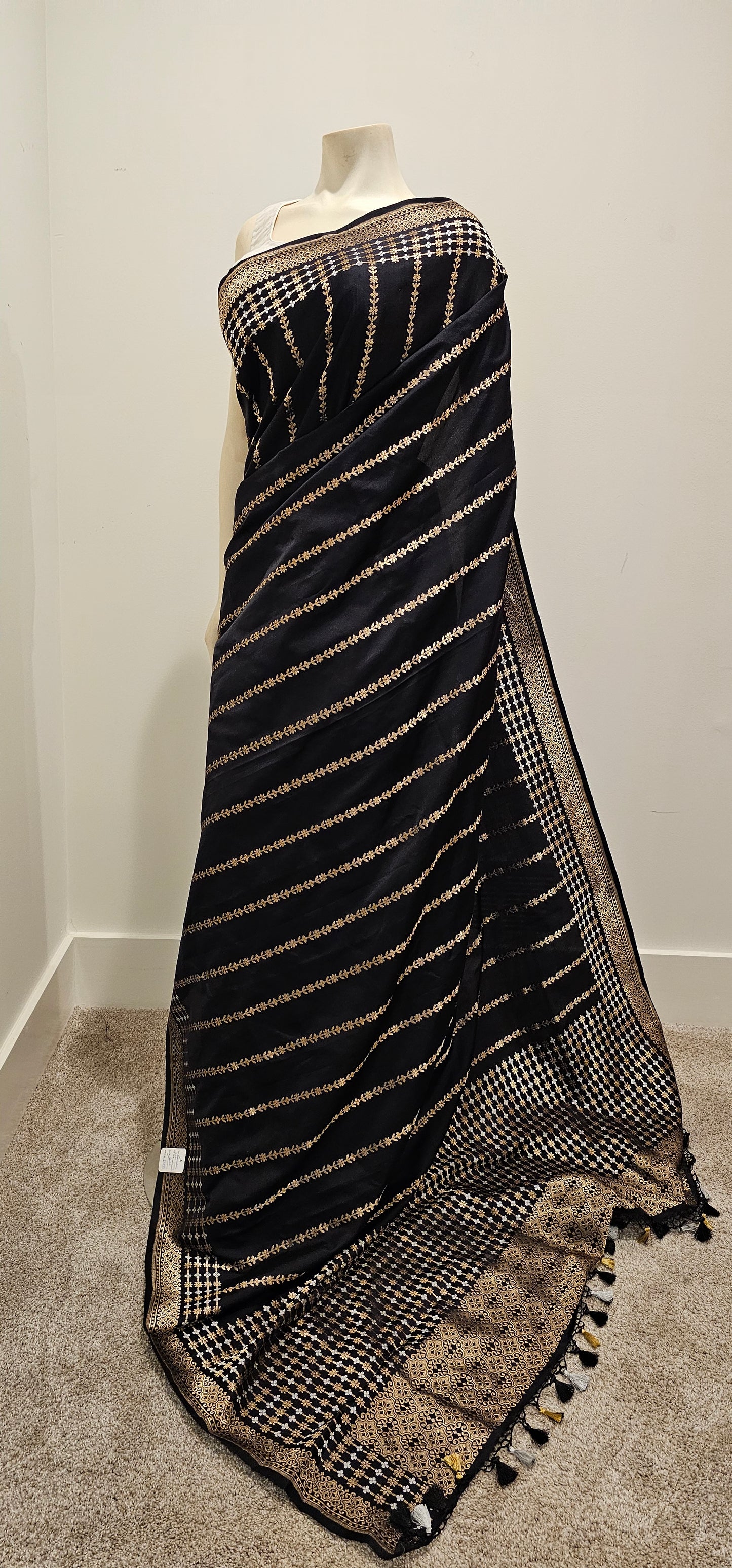 Black Satin Banaras Saree W/Blouse.