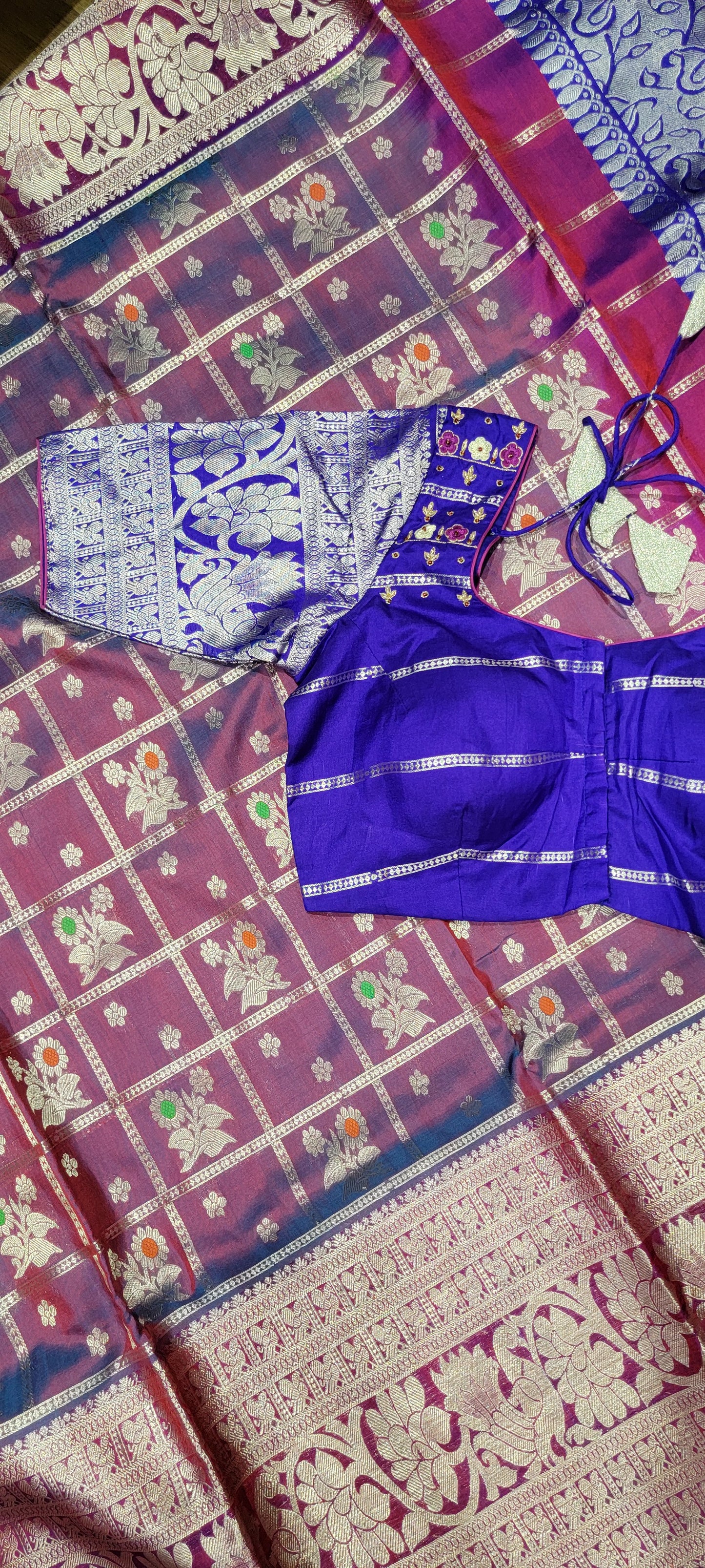 Venkatagiri Silk Saree w/ Blouse in Violet and Blue