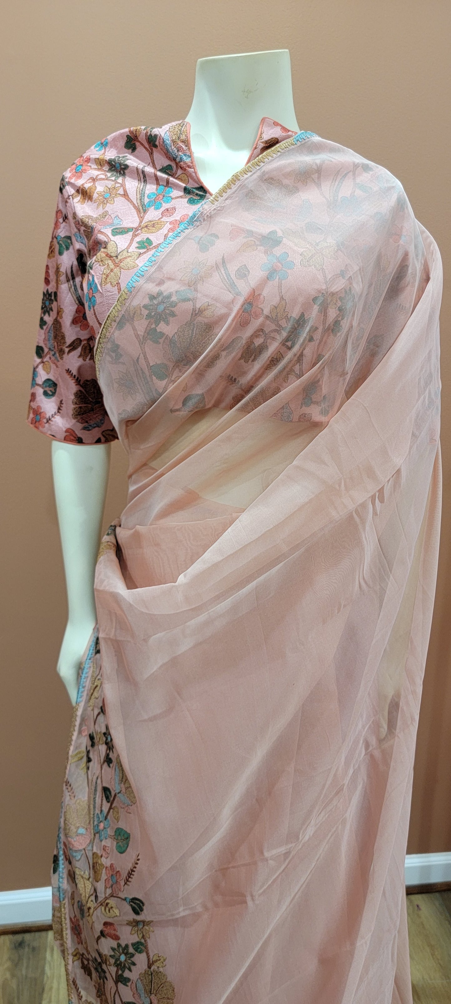 Kora Embroidered Saree w/ Printed Blouse