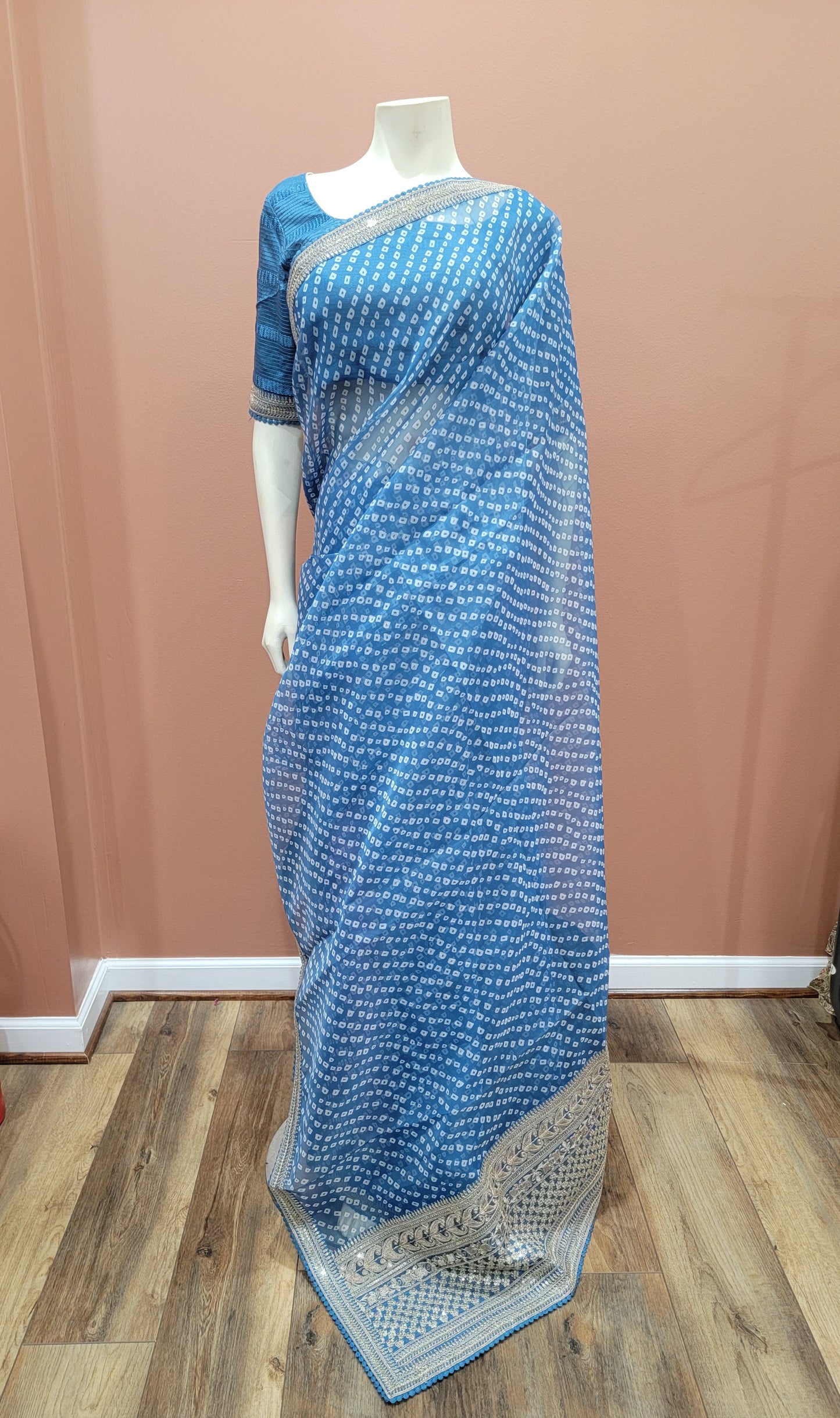 Bandhini Organza Saree w/ Sequence border and Blouse