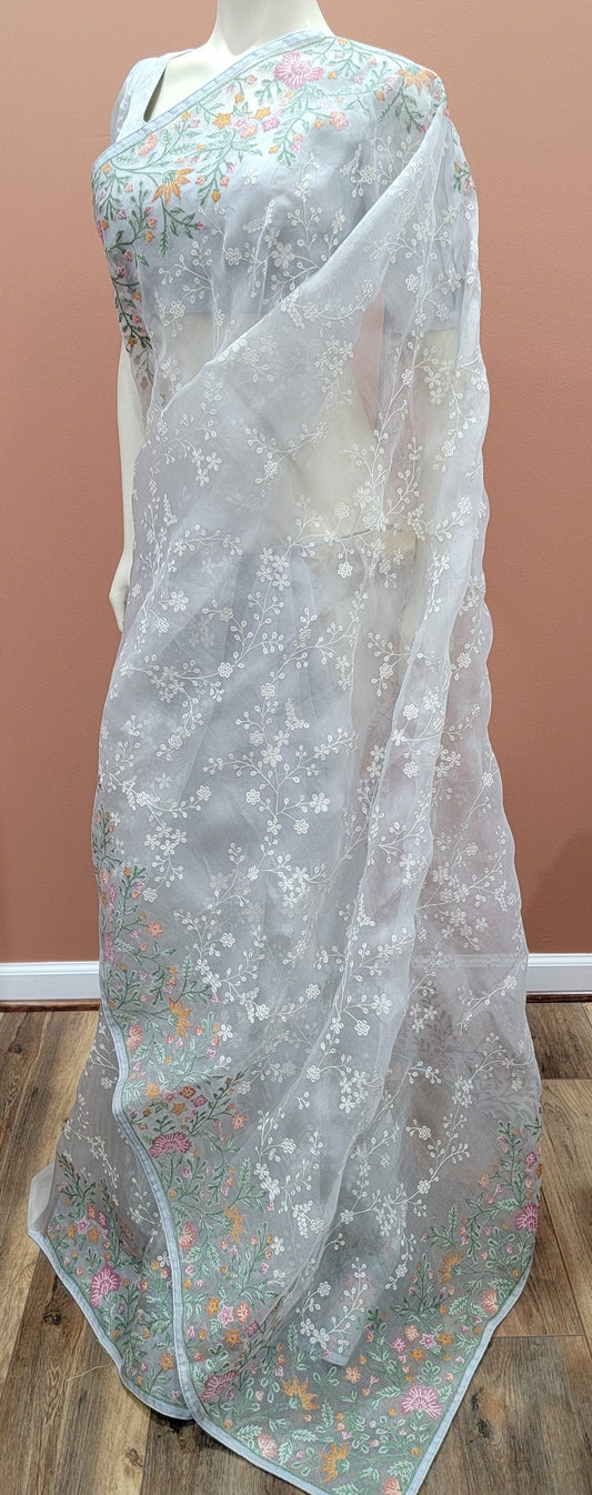 Embroidered Organza Silk Saree w/ Blouse in Grey