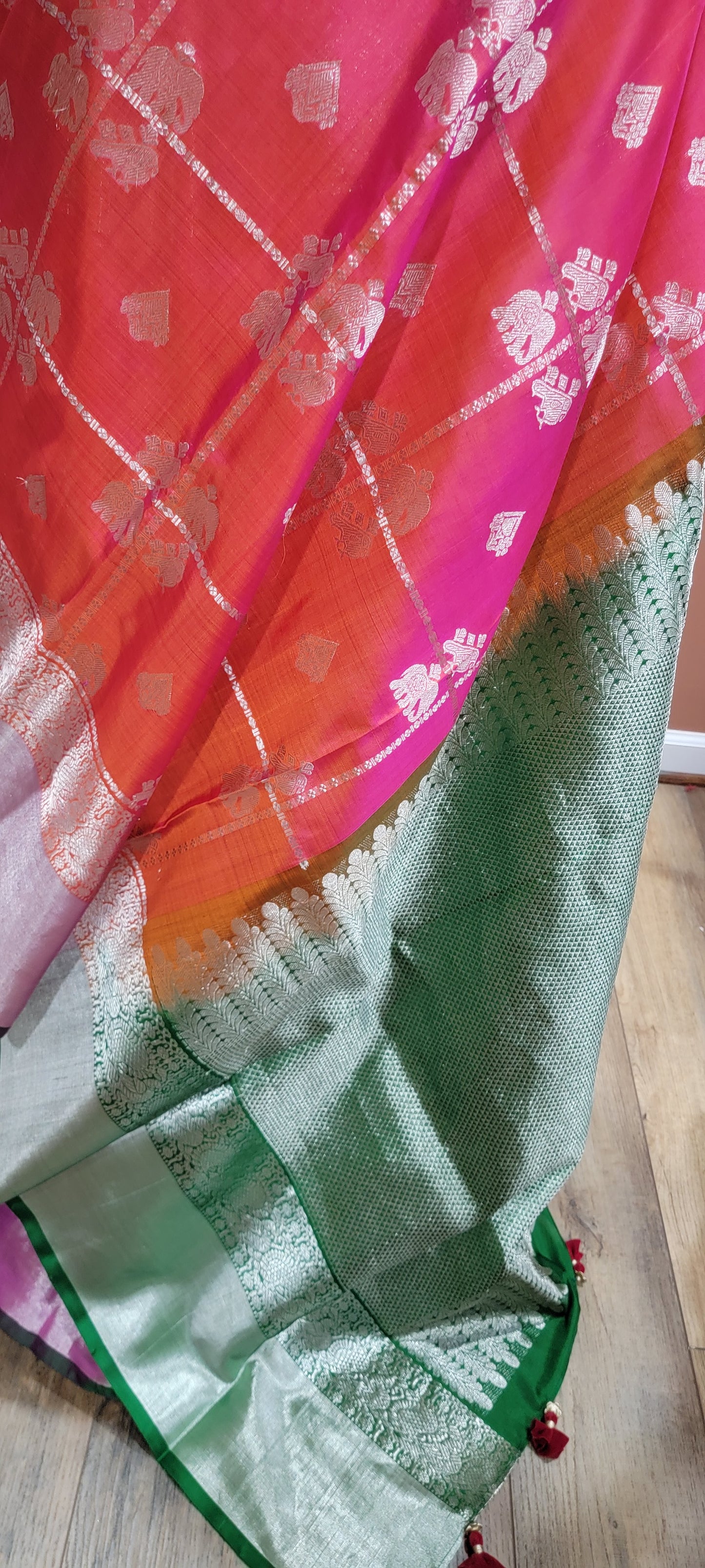 Venkatagiri Silk Saree w/ Blouse in Pink and Green