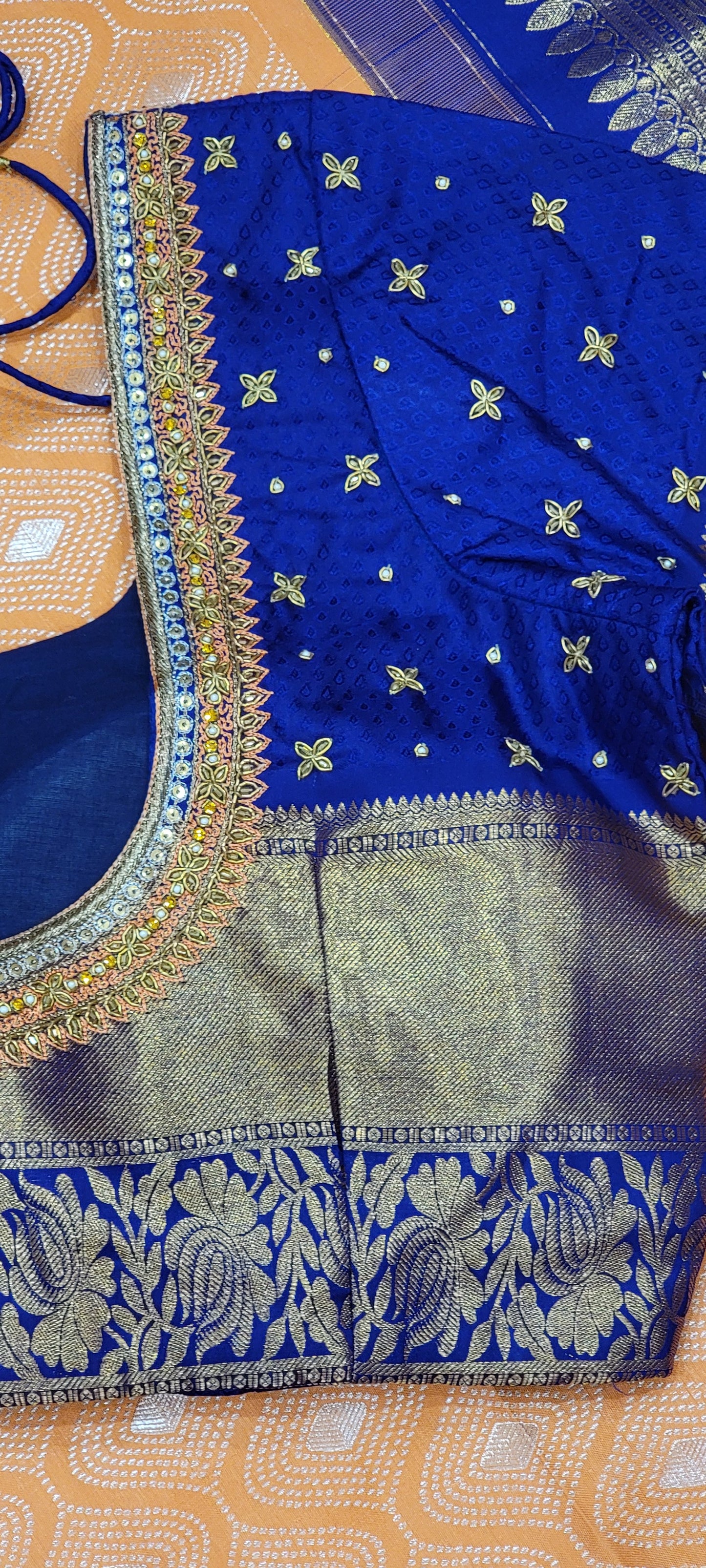 Kanchi Tissue Silk Saree w/ Blouse in 2 gram Gold Zari