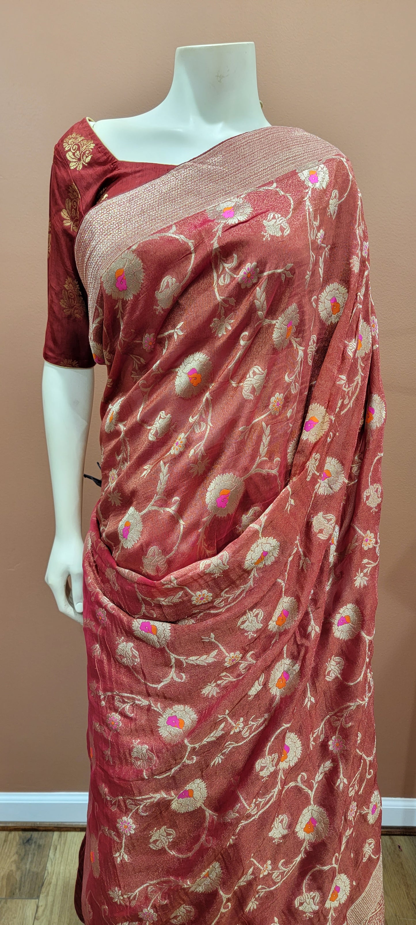 Tissue Munga Silk saree w/ Blouse in Orange