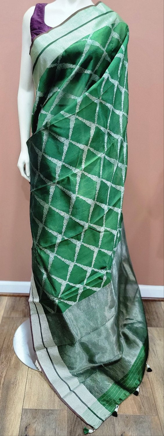 Chanderi Pattu Saree in Green W/ Custom Blouse.