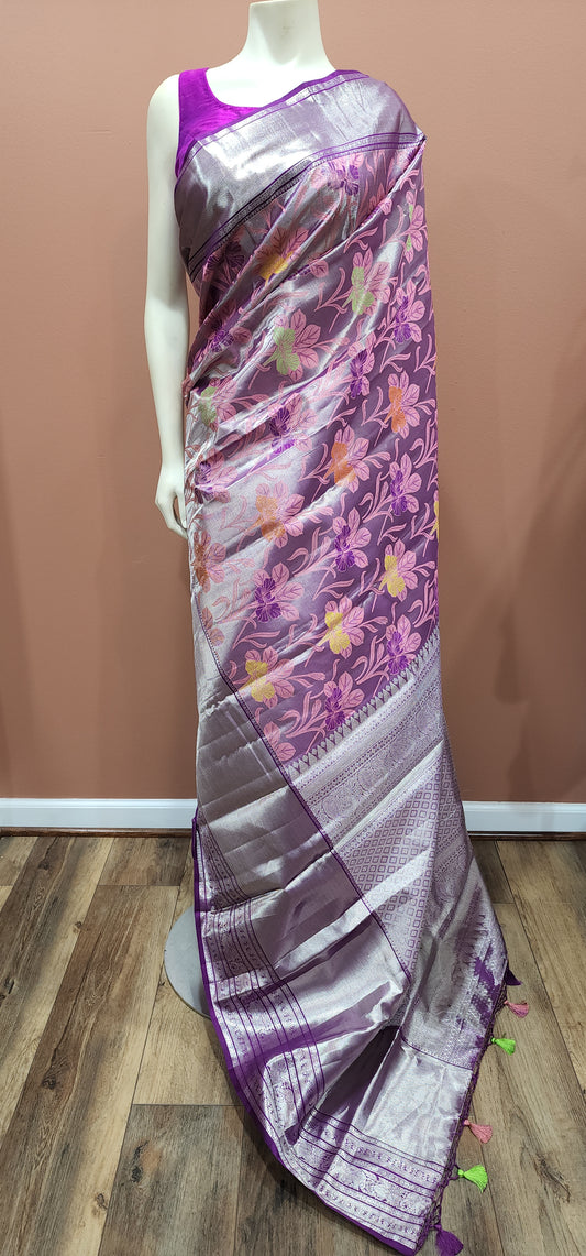 Kanchi Saree with Floral weave.
